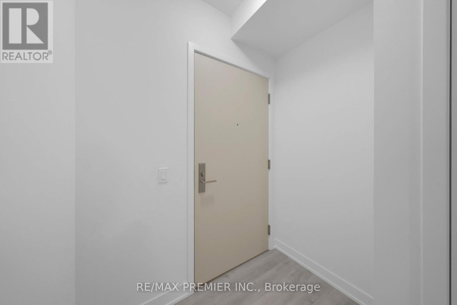 332 - 15 Richardson Street, Toronto, Ontario  M5A 0Y5 - Photo 7 - C12682856