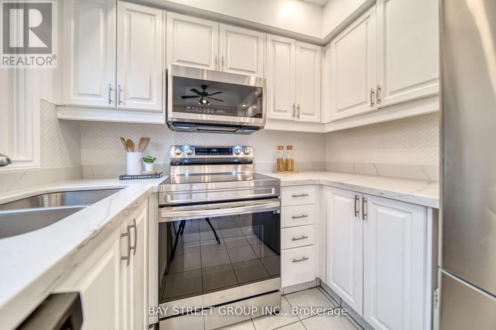 228 Shuter Street, Toronto, Ontario  M5A 4M9 - Photo 4 - C12682868