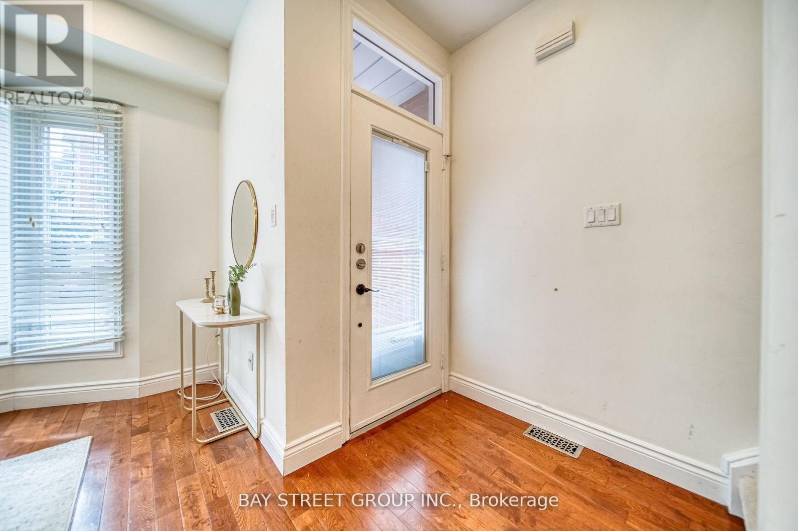 228 Shuter Street, Toronto, Ontario  M5A 4M9 - Photo 8 - C12682868