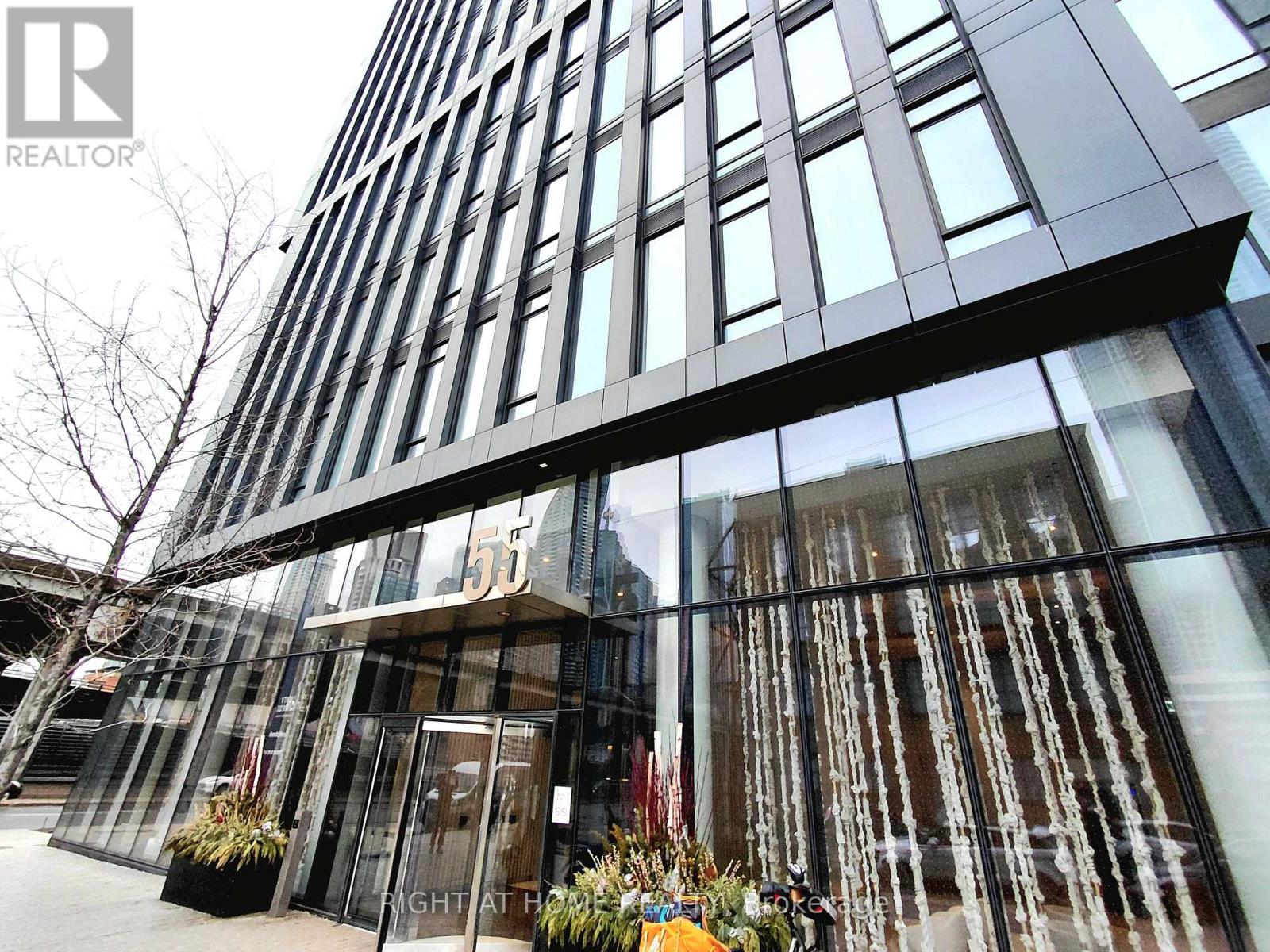 2602 - 55 Cooper Street, Toronto, Ontario  M5E 0G1 - Photo 1 - C12682874