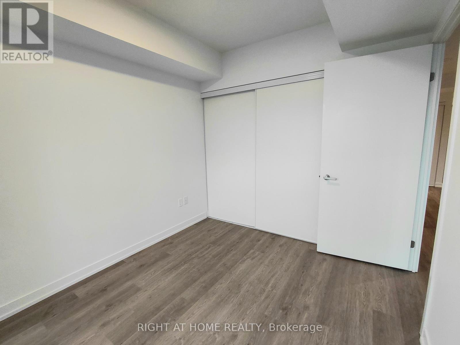 2602 - 55 Cooper Street, Toronto, Ontario  M5E 0G1 - Photo 10 - C12682874