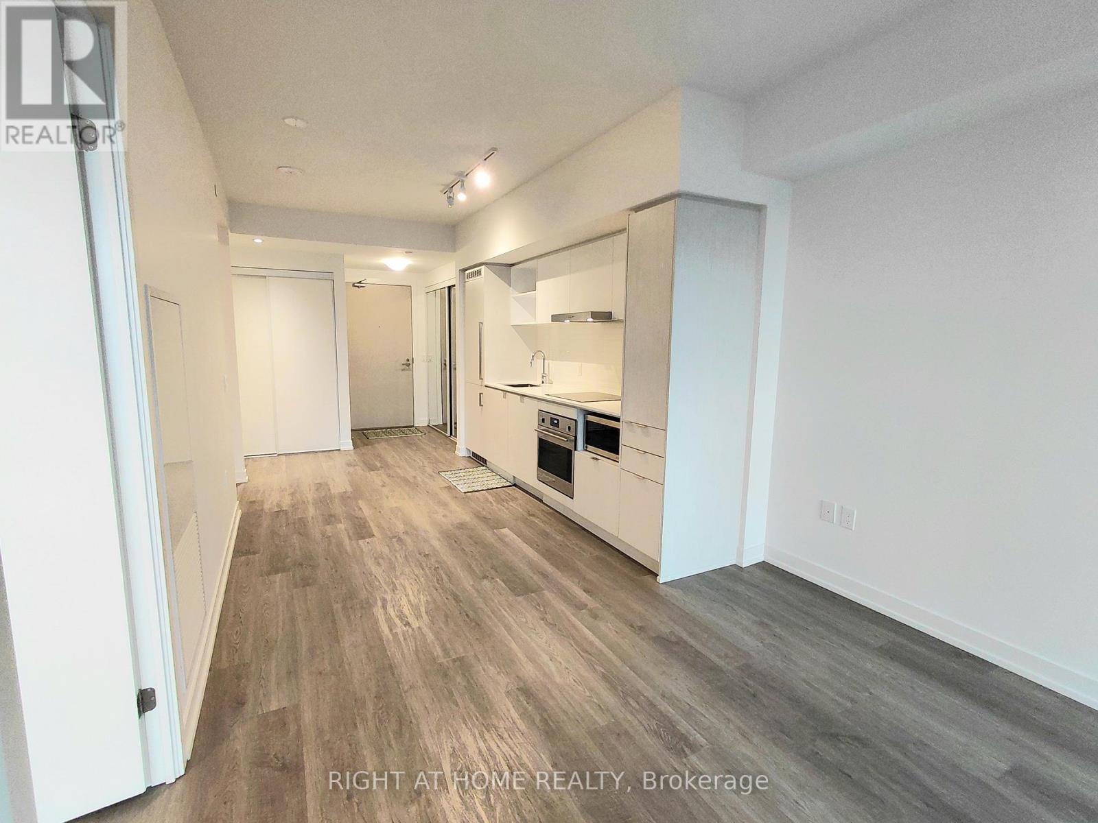 2602 - 55 Cooper Street, Toronto, Ontario  M5E 0G1 - Photo 14 - C12682874