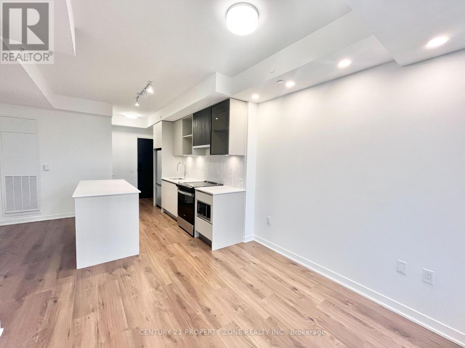 409 - 395 Dundas Street W, Oakville, Ontario  L6M 5R8 - Photo 12 - W12682838