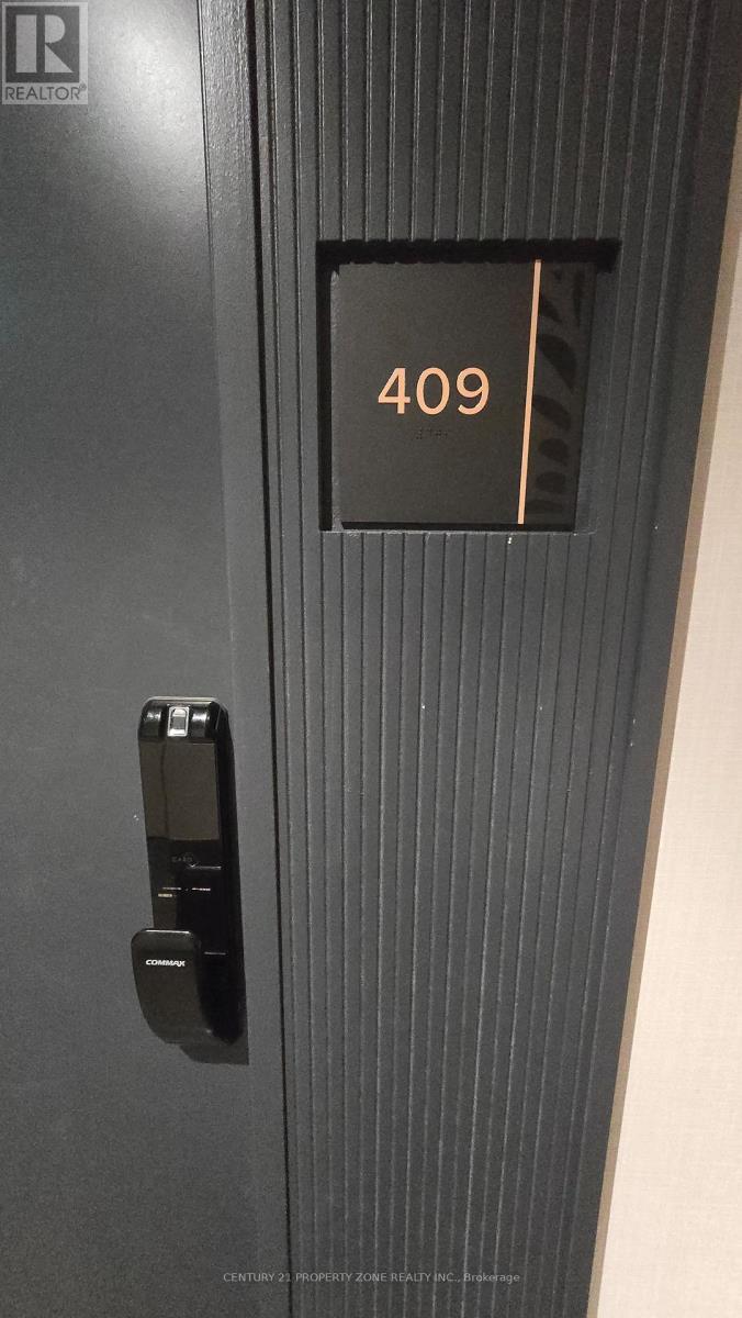 409 - 395 Dundas Street W, Oakville, Ontario  L6M 5R8 - Photo 5 - W12682838