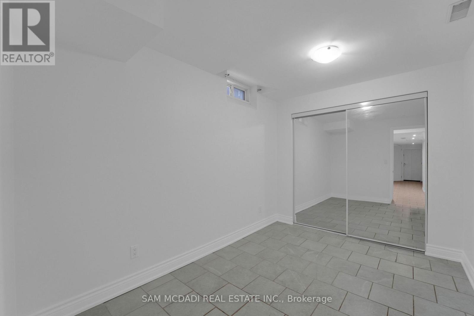 5487 Cosmic Crescent, Mississauga, Ontario  L4Z 3R8 - Photo 31 - W12682878