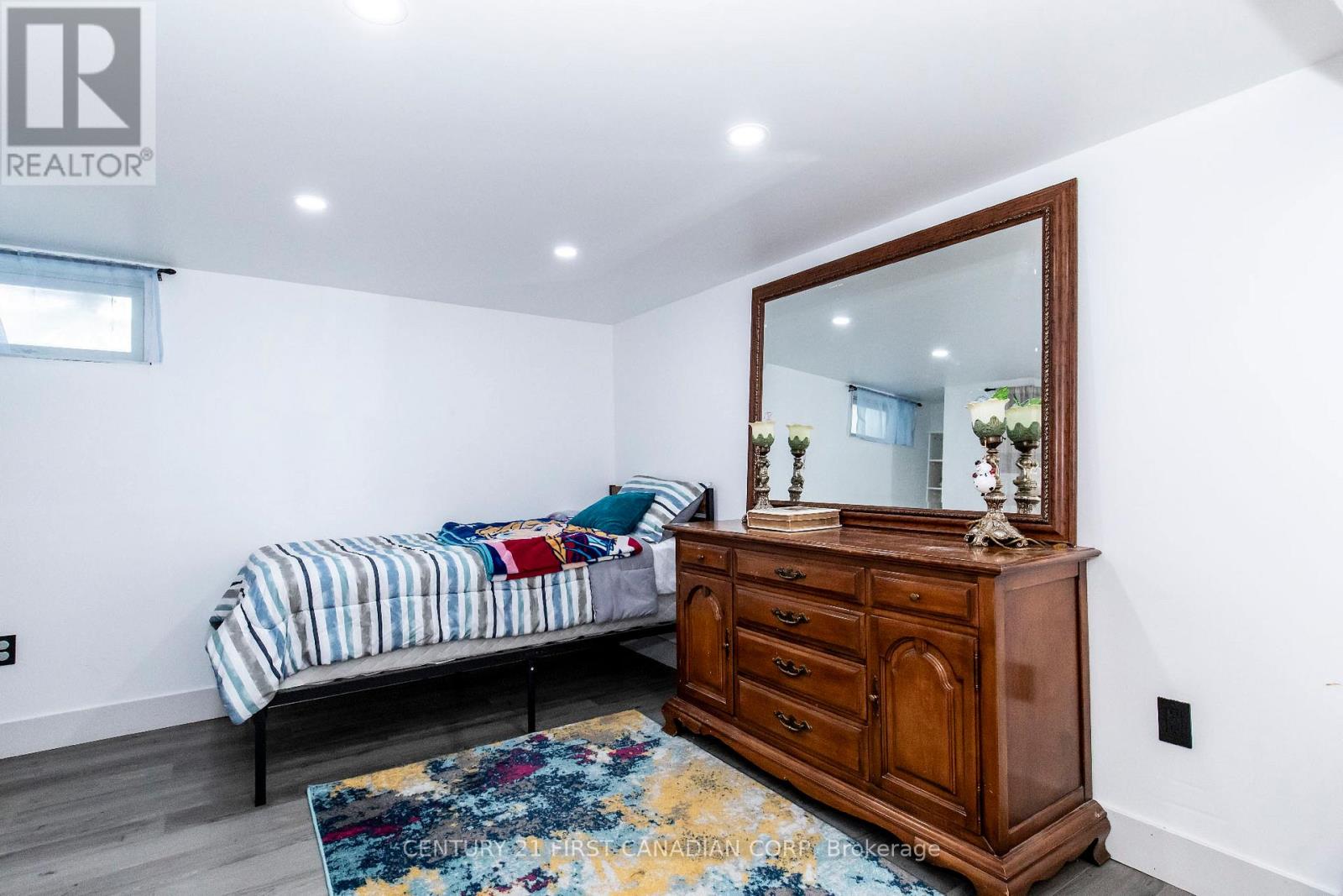 12 Noel Avenue, London East, Ontario  N5V 1A9 - Photo 18 - X12679950