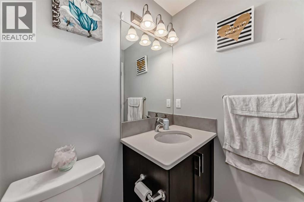 868 West Lakeview Drive, Chestermere, Alberta  T1X 1Z5 - Photo 25 - A2261148