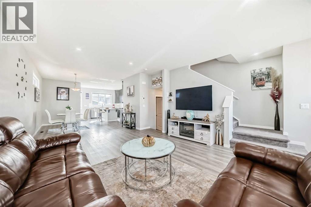 868 West Lakeview Drive, Chestermere, Alberta  T1X 1Z5 - Photo 7 - A2261148