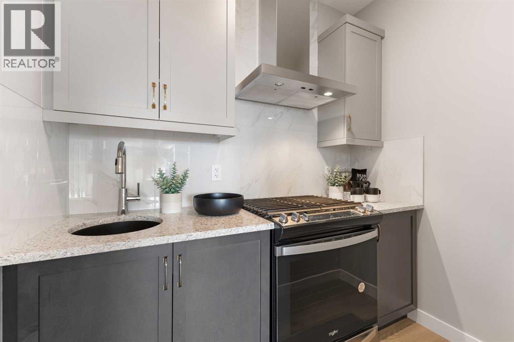 125 Corner Glen Avenue Ne, Calgary, Alberta  T3N 2L7 - Photo 3 - A2236015