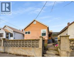 1773 Third Avenue, trail, British Columbia