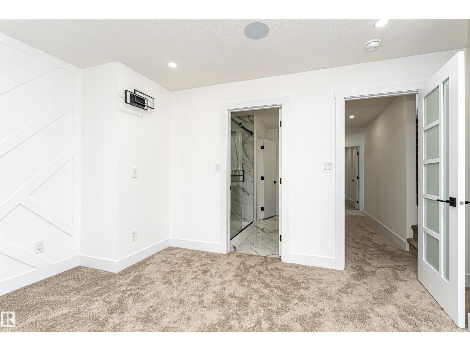 9624 86 St Nw, Edmonton, Alberta T6C 3E9 - Photo 35 - E4469638