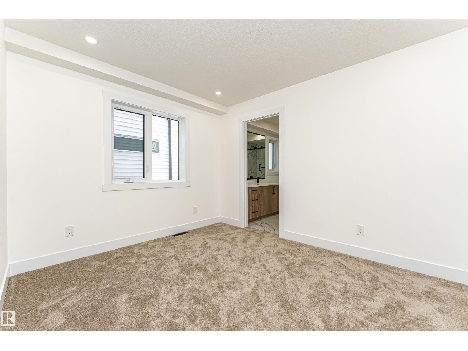 9624 86 St Nw, Edmonton, Alberta T6C 3E9 - Photo 38 - E4469638