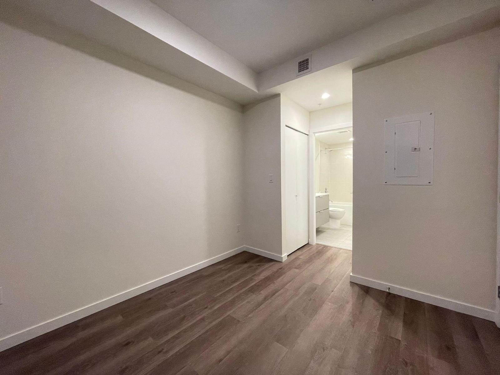 306 14257 103a Avenue, Surrey, British Columbia  V3T 1T1 - Photo 9 - R3068203