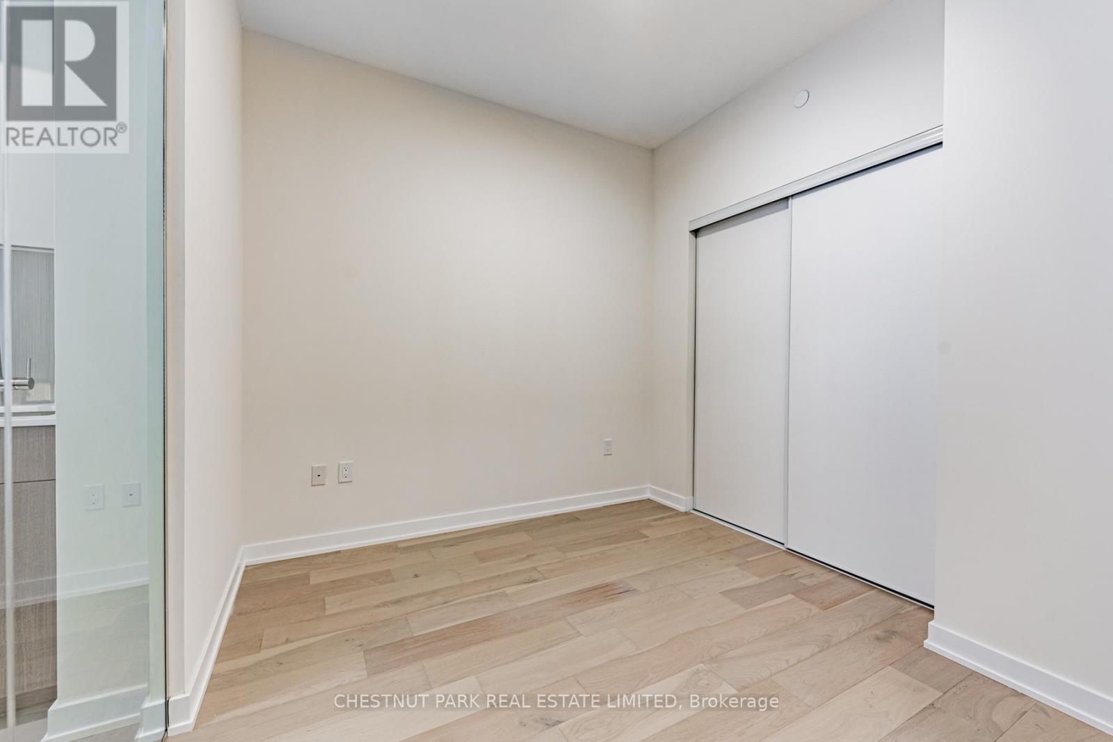 203 - 840 St Clair Avenue W, Toronto, Ontario  M6C 0A4 - Photo 3 - C12682898