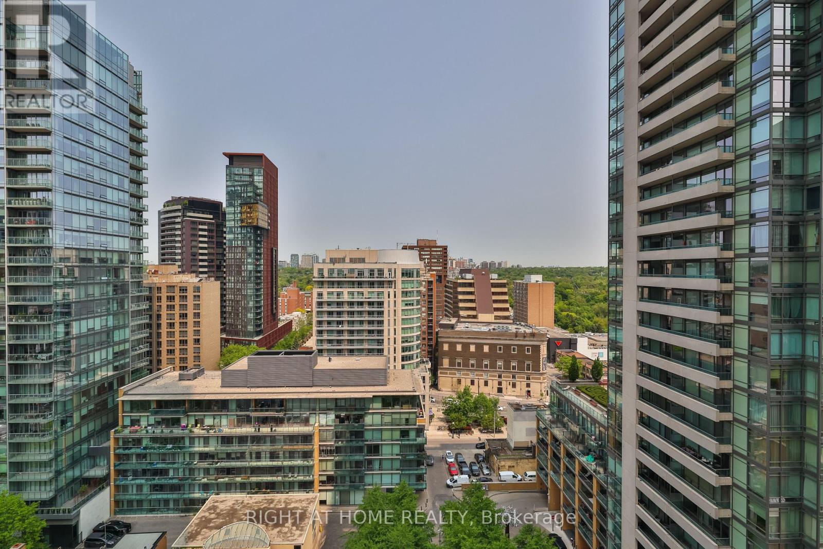 1205 - 11 Yorkville Avenue, Toronto, Ontario  M4W 0B7 - Photo 27 - C12682950