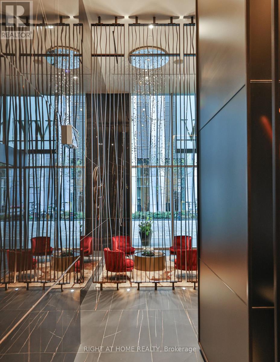 1205 - 11 Yorkville Avenue, Toronto, Ontario  M4W 0B7 - Photo 31 - C12682950