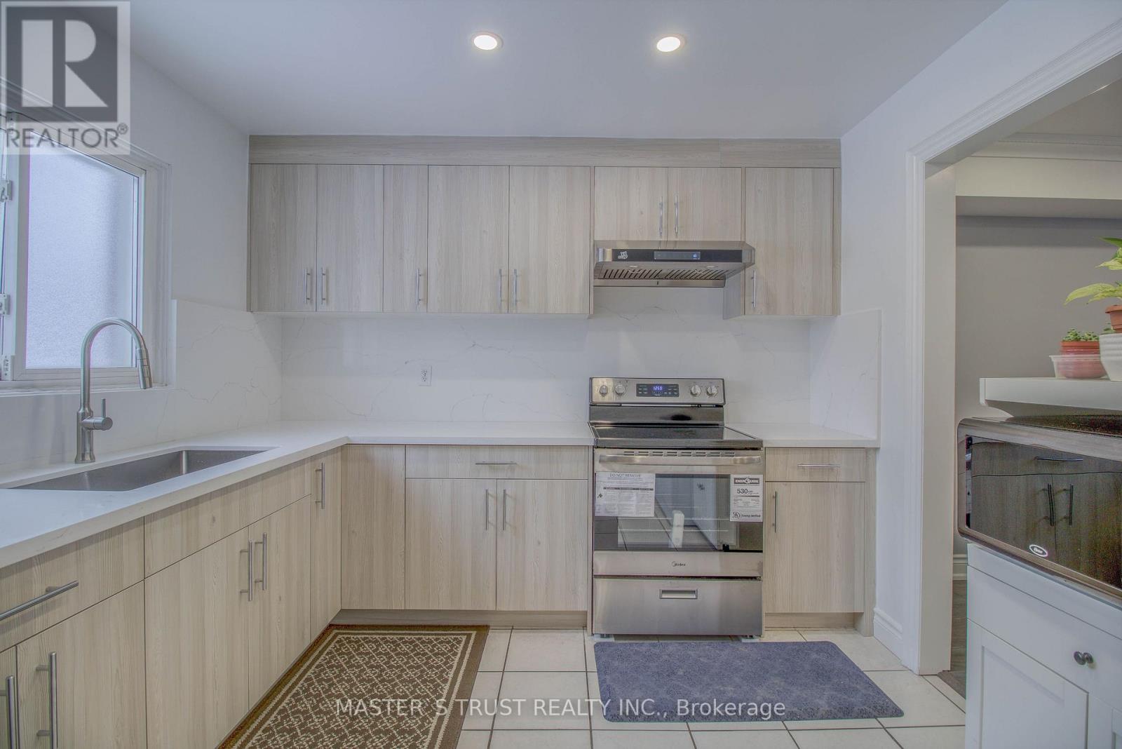 20 - 15 Brimwood Boulevard, Toronto, Ontario  M1V 1E1 - Photo 11 - E12682890
