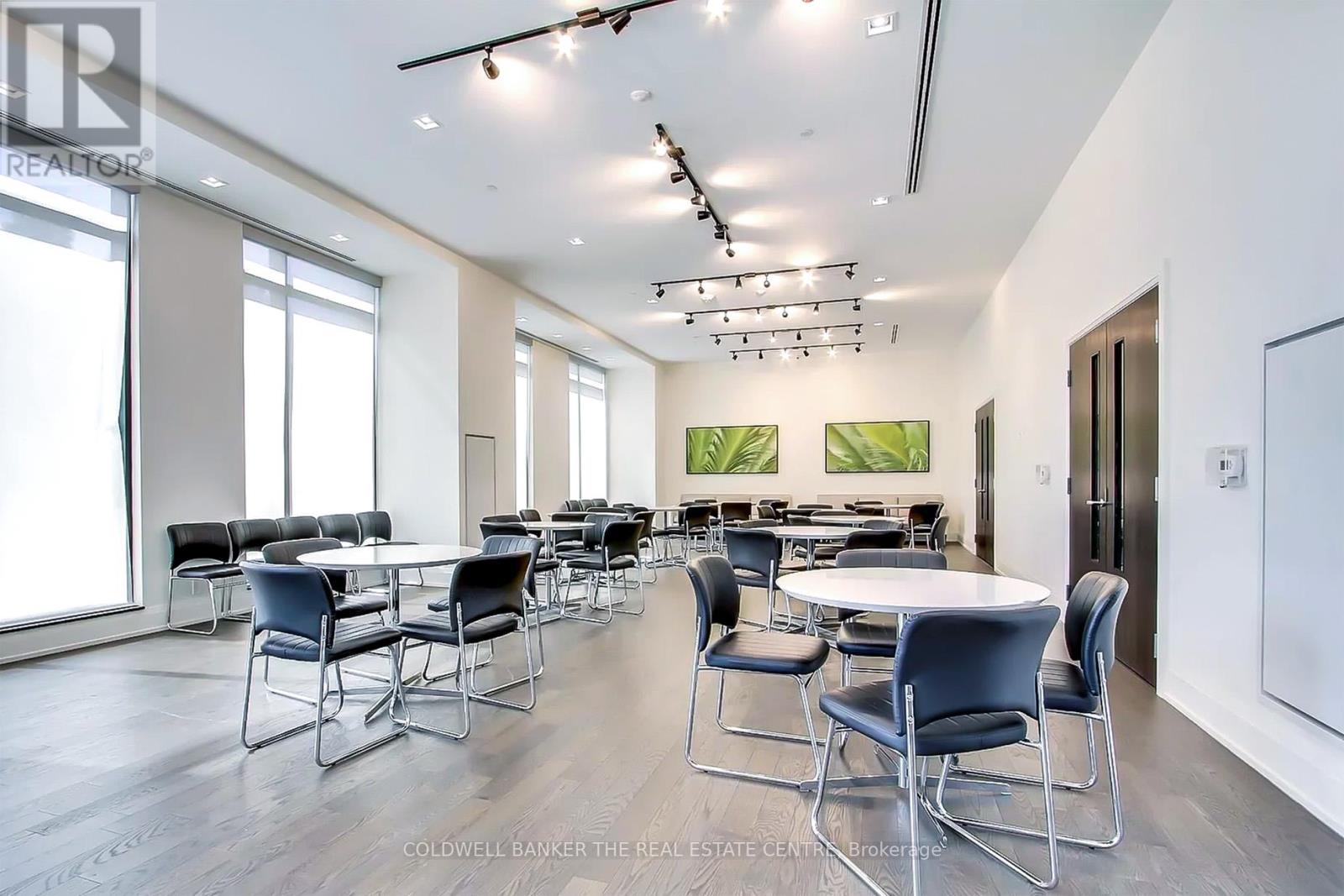 351 - 555 William Graham Drive, Aurora, Ontario  L4G 7C4 - Photo 22 - N12682910