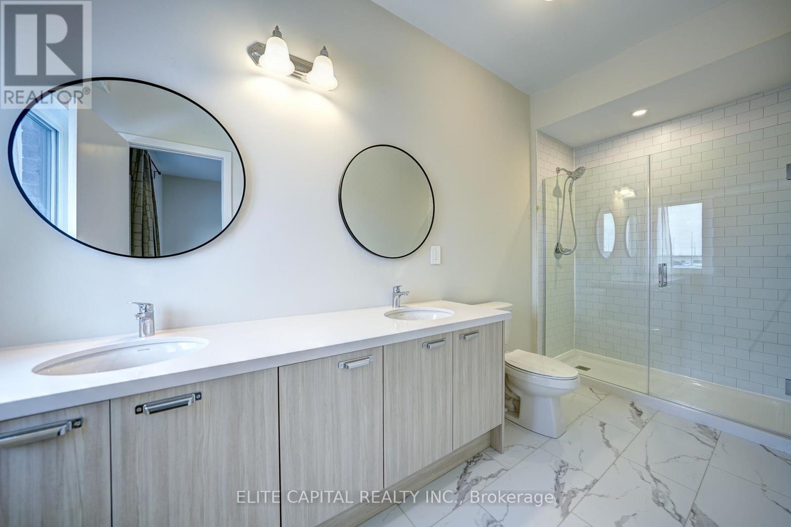 51 Peace Lane, Richmond Hill, Ontario  L4B 0J4 - Photo 11 - N12682914