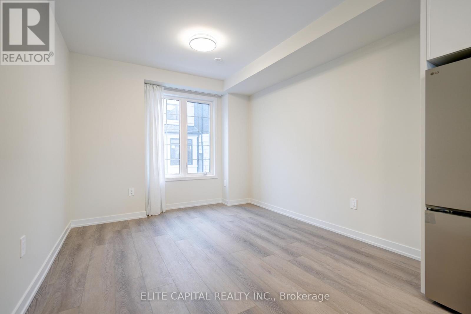 51 Peace Lane, Richmond Hill, Ontario  L4B 0J4 - Photo 9 - N12682914