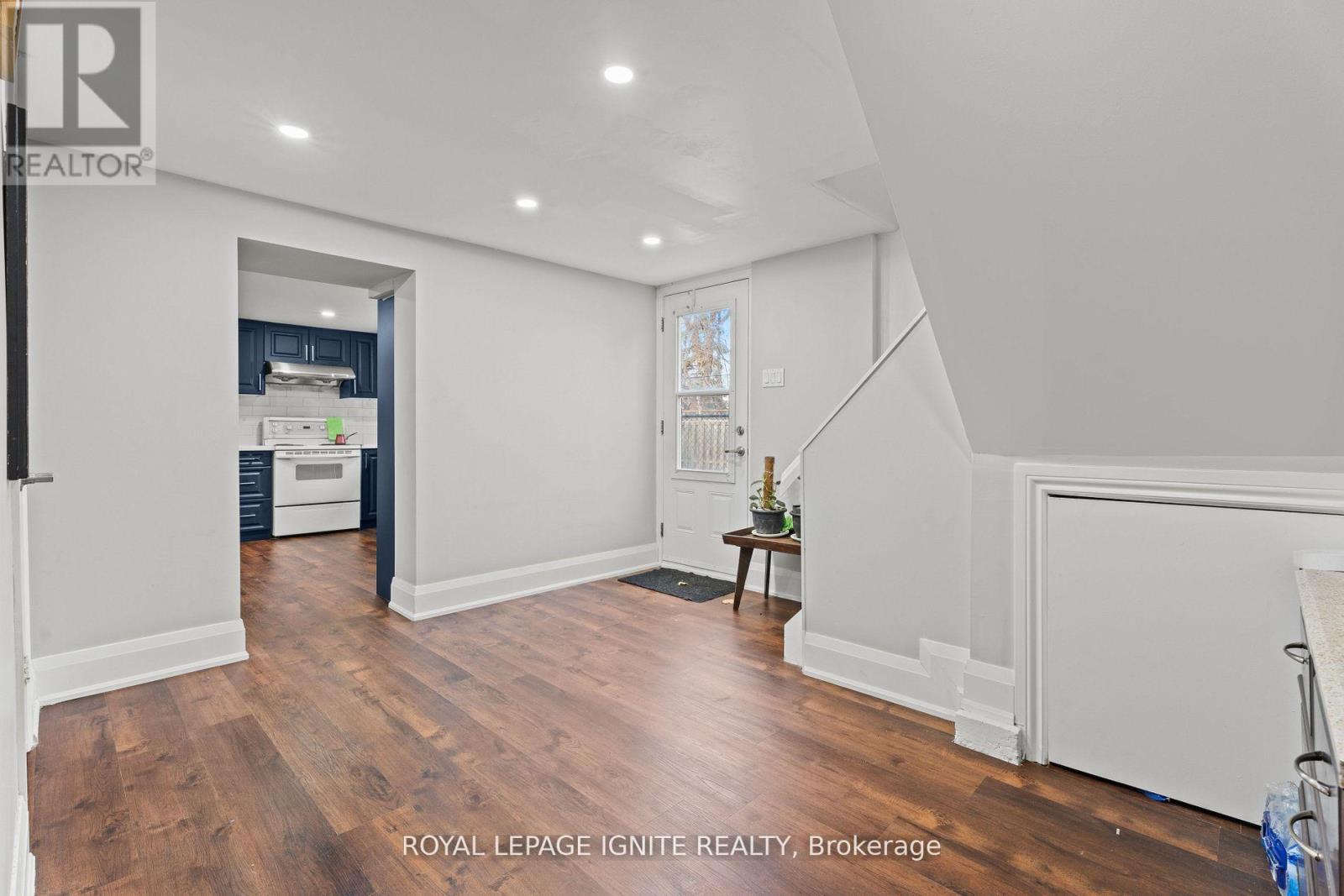 7 Isherwood Court, Mississauga, Ontario  L5M 1E6 - Photo 21 - W12682918