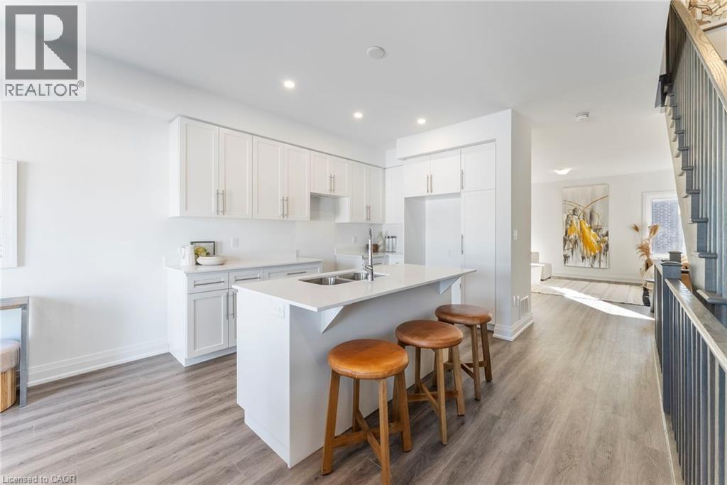 14 Clear Valley Lane, Mount Hope, Ontario  L0R 1W0 - Photo 2 - 40797562