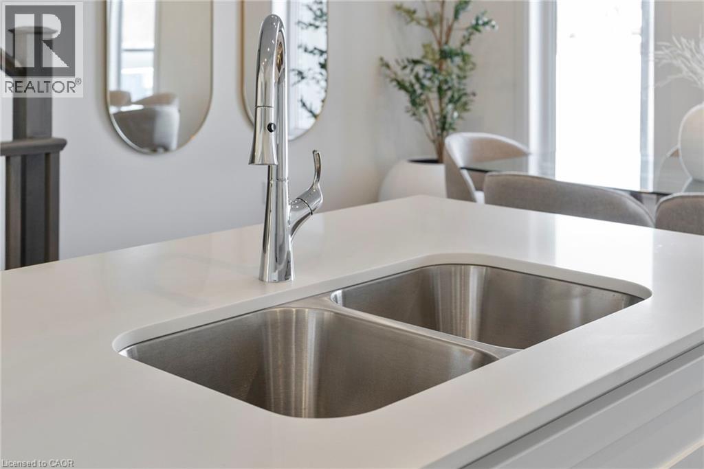 14 Clear Valley Lane, Mount Hope, Ontario  L0R 1W0 - Photo 8 - 40797562