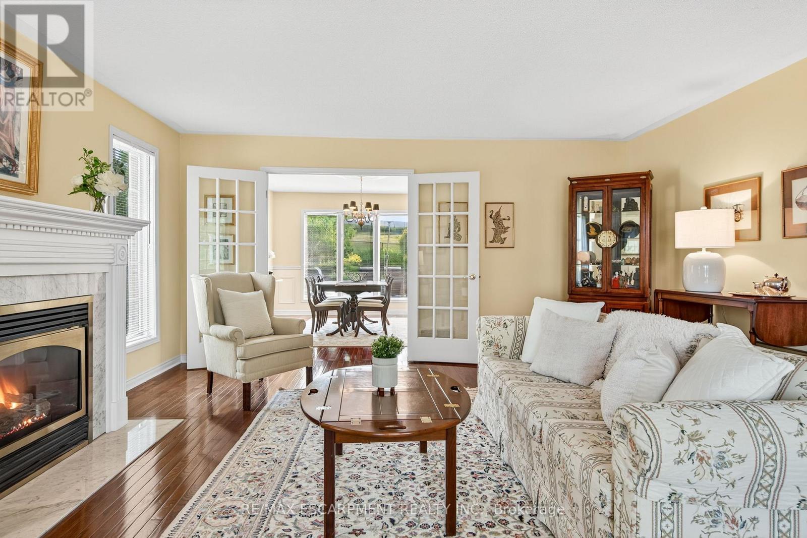 22 Weneil Drive, Hamilton, Ontario  L8B 0Z6 - Photo 12 - X12682928