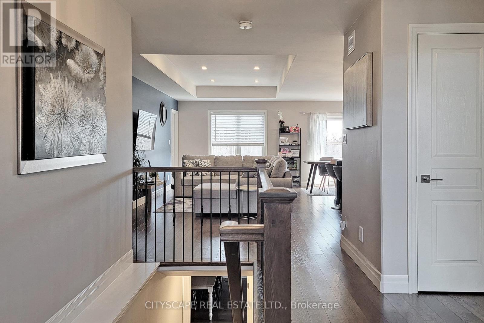 52 Crews Crescent, Quinte West, Ontario  K8V 0G3 - Photo 13 - X12682930