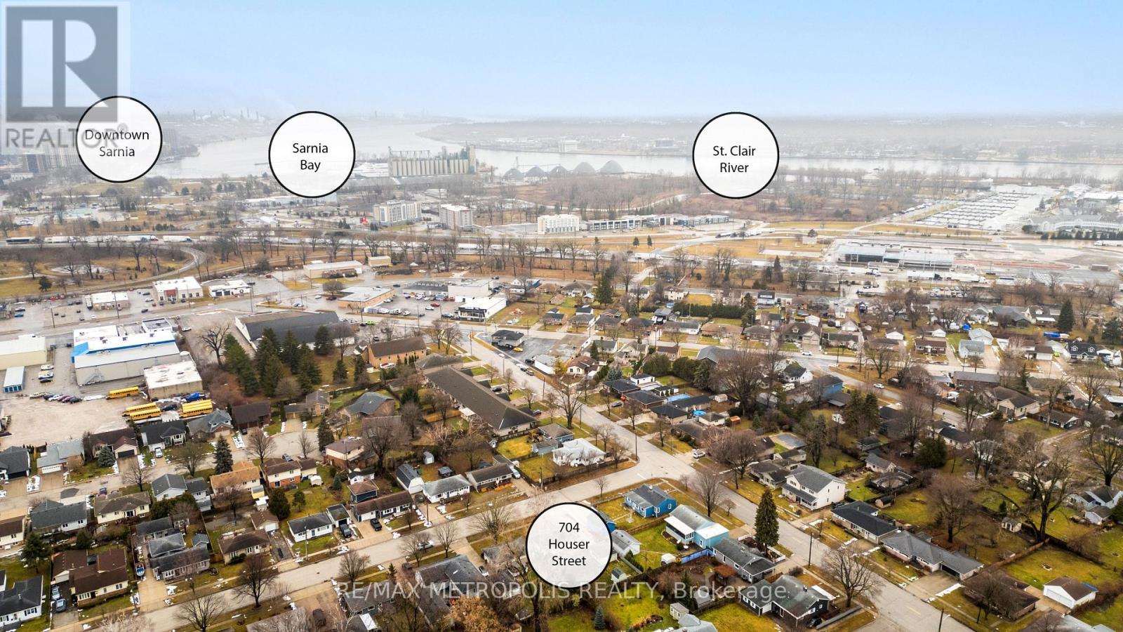 704 Houser Street, Point Edward, Ontario  N7V 1A9 - Photo 27 - X12682932