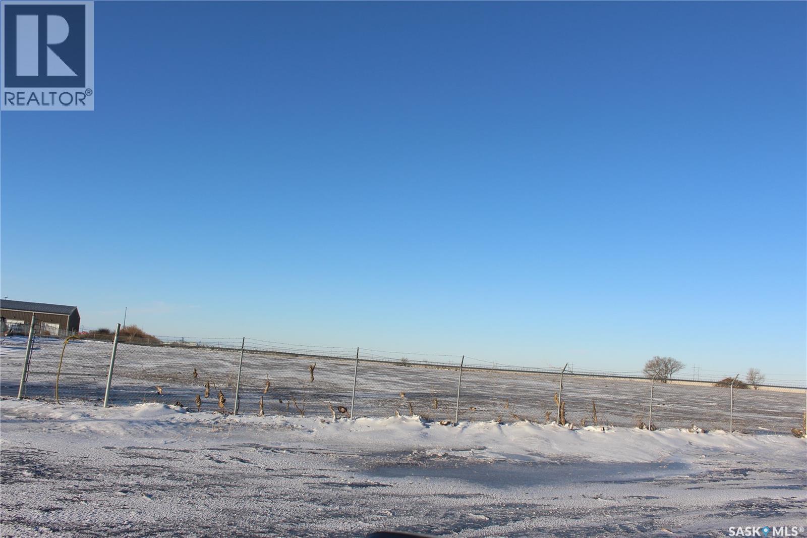 2020 Norwood Avenue, Moose Jaw, Saskatchewan  S6J 1E7 - Photo 8 - SK025804