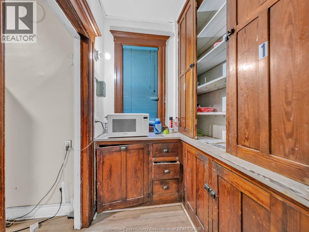 780 Dougall, Windsor, Ontario  N9A 4P8 - Photo 13 - 26000654