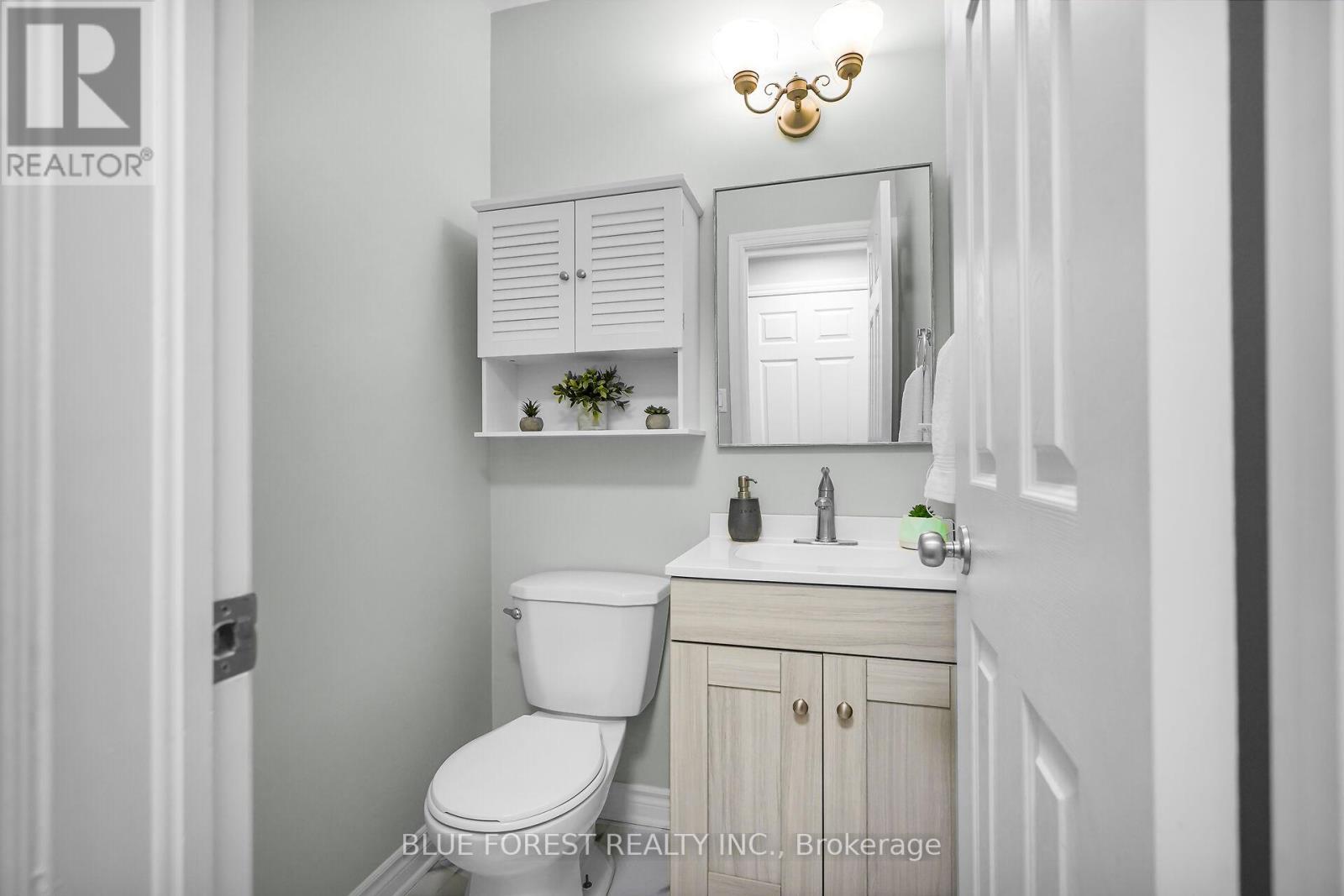 2408 Asima Drive, London South, Ontario  N6M 0B3 - Photo 18 - X12680264