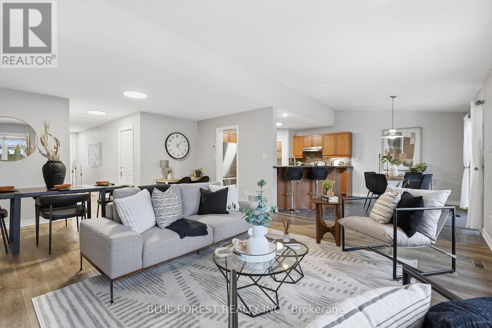 2408 Asima Drive, London South, Ontario  N6M 0B3 - Photo 8 - X12680264