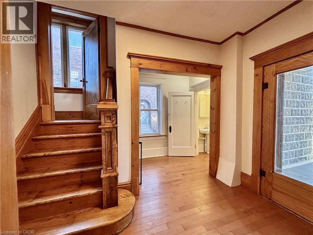 34 Menno Street, Waterloo, Ontario  N2L 2A7 - Photo 14 - 40787605