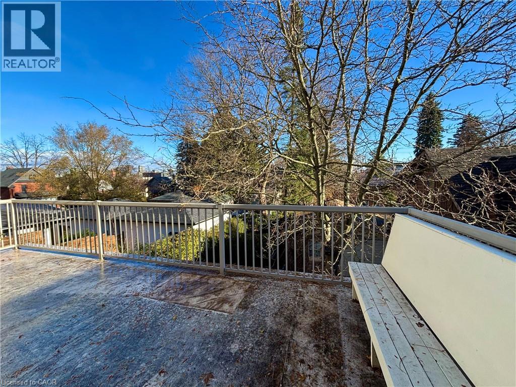 34 Menno Street, Waterloo, Ontario  N2L 2A7 - Photo 44 - 40787605