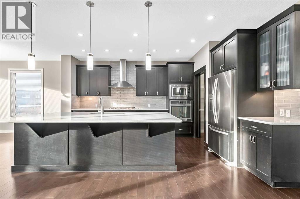 90 Mount Rae Heights, Okotoks, Alberta  T1S 0P1 - Photo 7 - A2274747