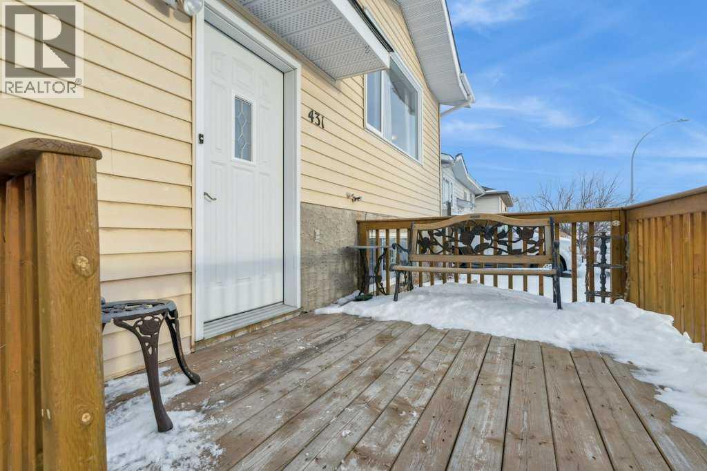 431 Maplewood Drive Se, Diamond Valley, Alberta  T0L 0H0 - Photo 2 - A2276568
