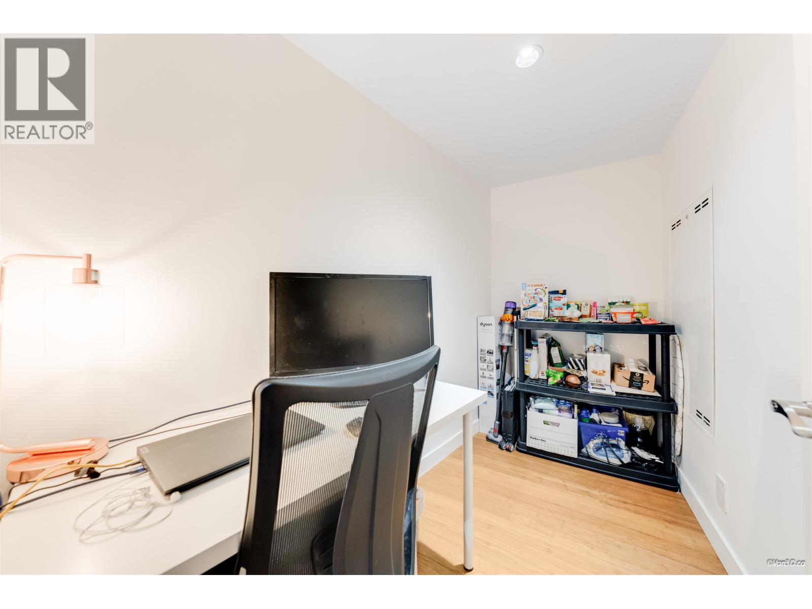 1103 777 Richards Street, Vancouver, British Columbia  V6B 0M6 - Photo 14 - R3077971