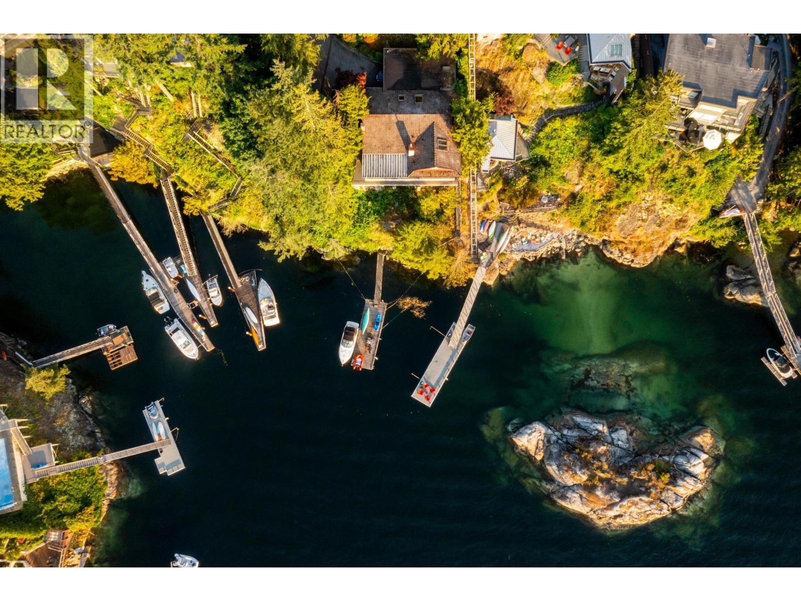 4995 Robson Road, Belcarra, British Columbia  V3H 4N9 - Photo 4 - R3077983