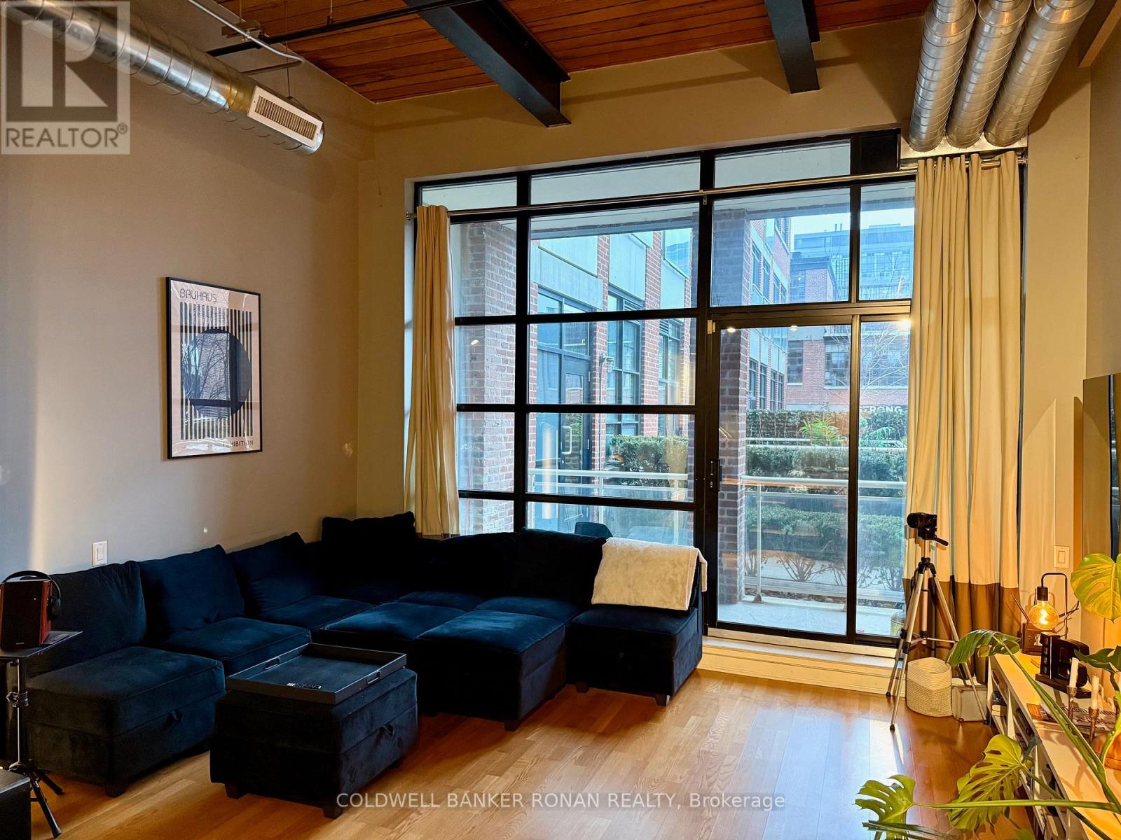 116 - 43 Hanna Avenue, Toronto, Ontario  M6K 1X1 - Photo 3 - C12682964