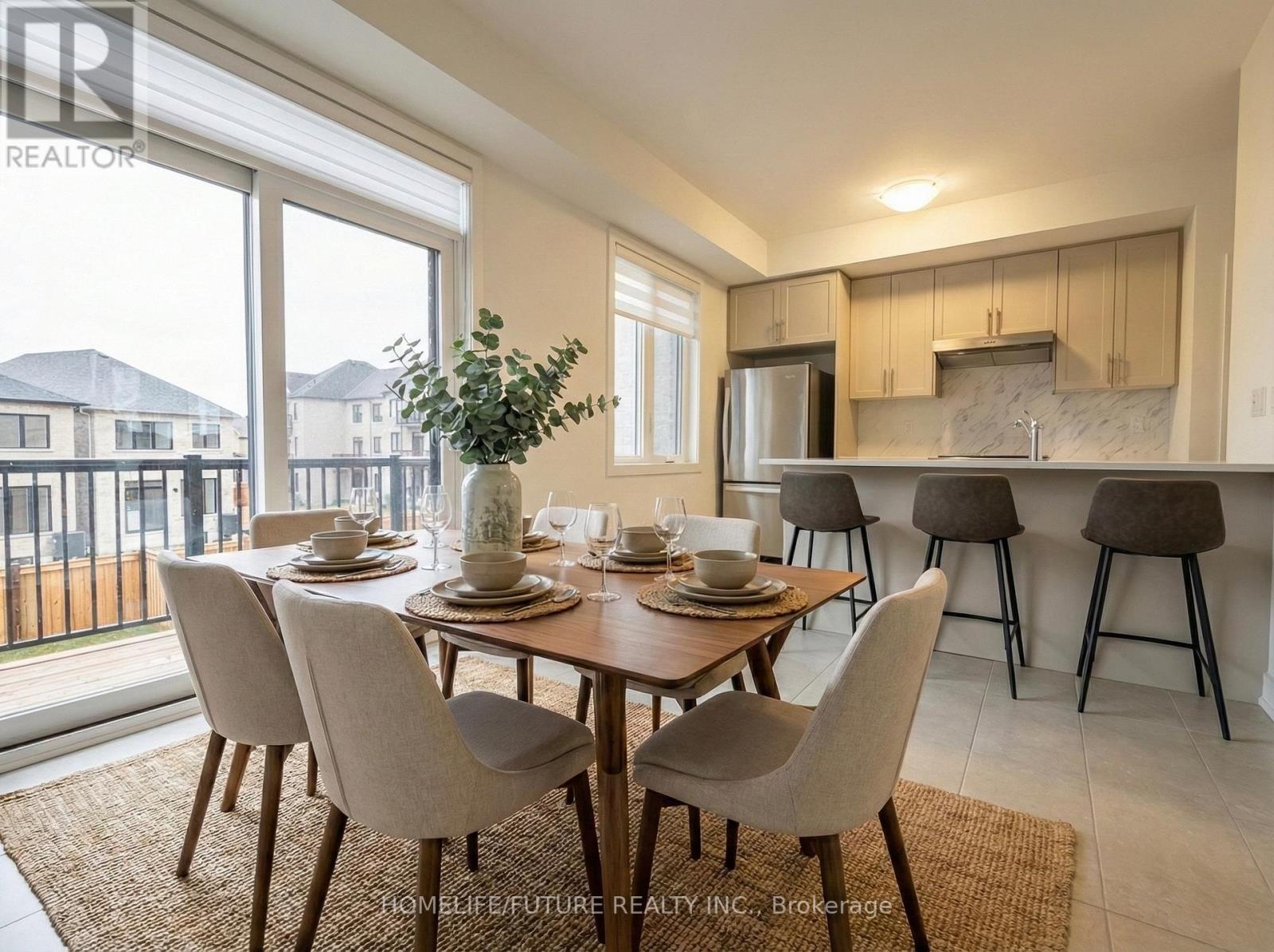 42 Morrison Crescent, Whitby, Ontario  L1P 1V4 - Photo 3 - E12682976