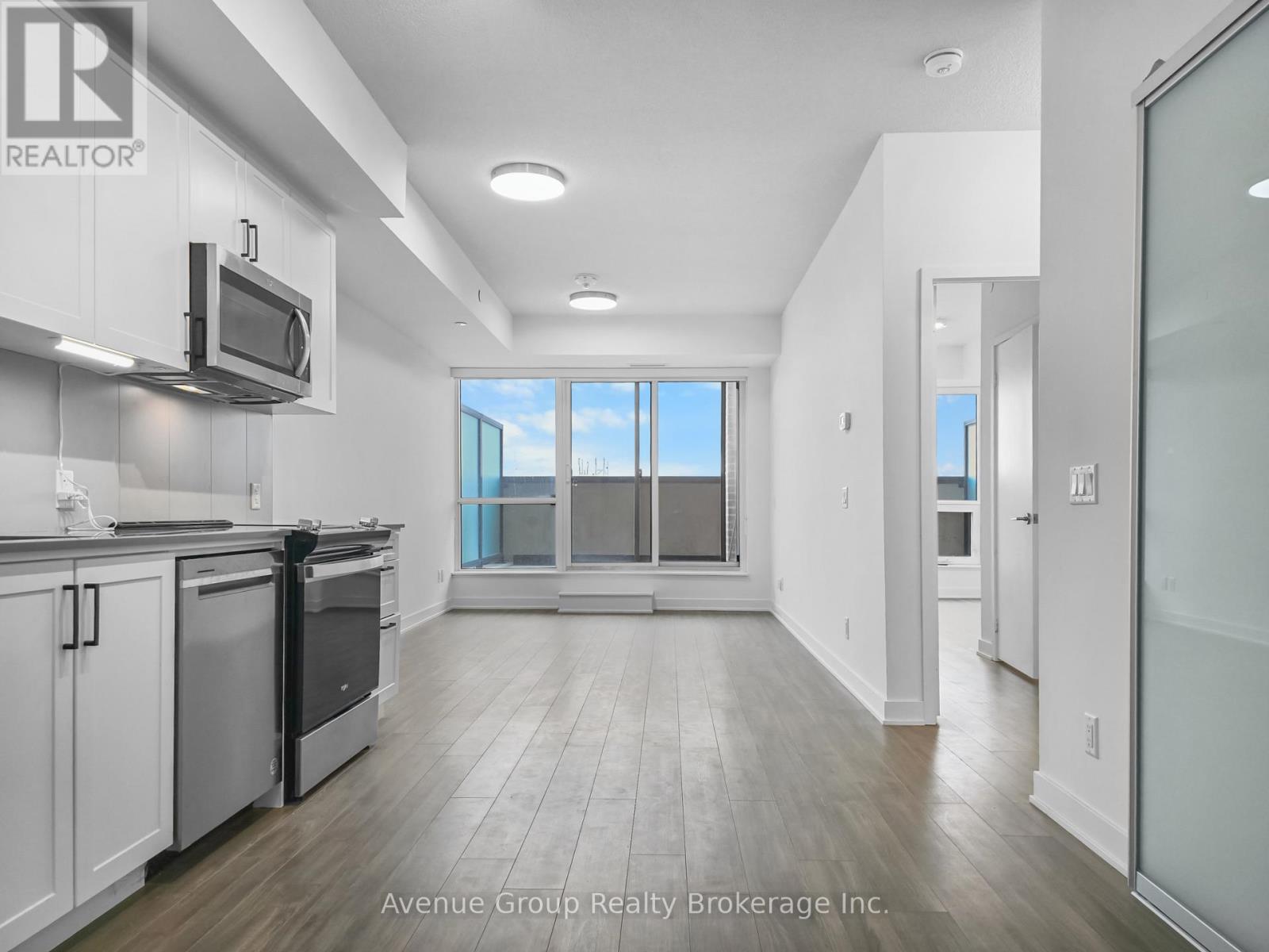 222 - 681 YONGE STREET, Barrie, Ontario