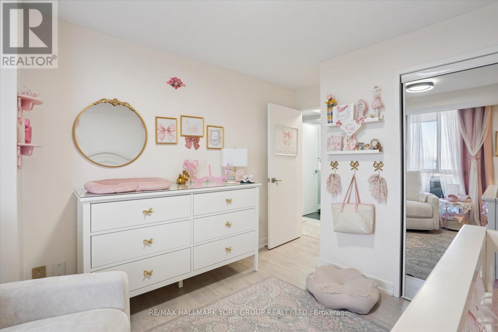 1006 - 1300 Mississauga Valley Boulevard, Mississauga, Ontario  L5A 3S8 - Photo 22 - W12682988