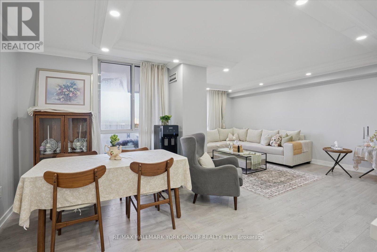 1006 - 1300 Mississauga Valley Boulevard, Mississauga, Ontario  L5A 3S8 - Photo 7 - W12682988