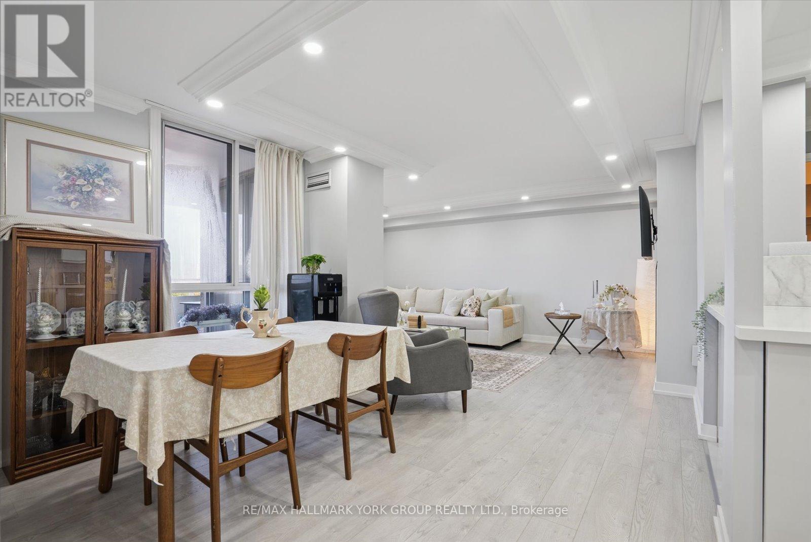 1006 - 1300 Mississauga Valley Boulevard, Mississauga, Ontario  L5A 3S8 - Photo 9 - W12682988