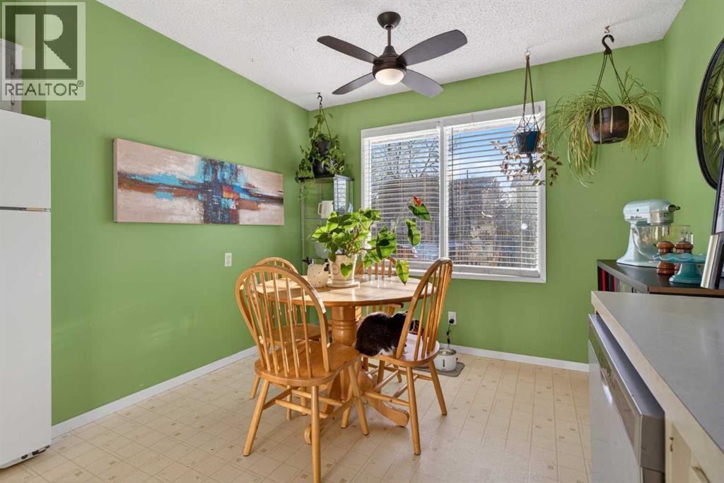 660 Whiteridge Road Ne, Calgary, Alberta  T1Y 2Y8 - Photo 10 - A2277881