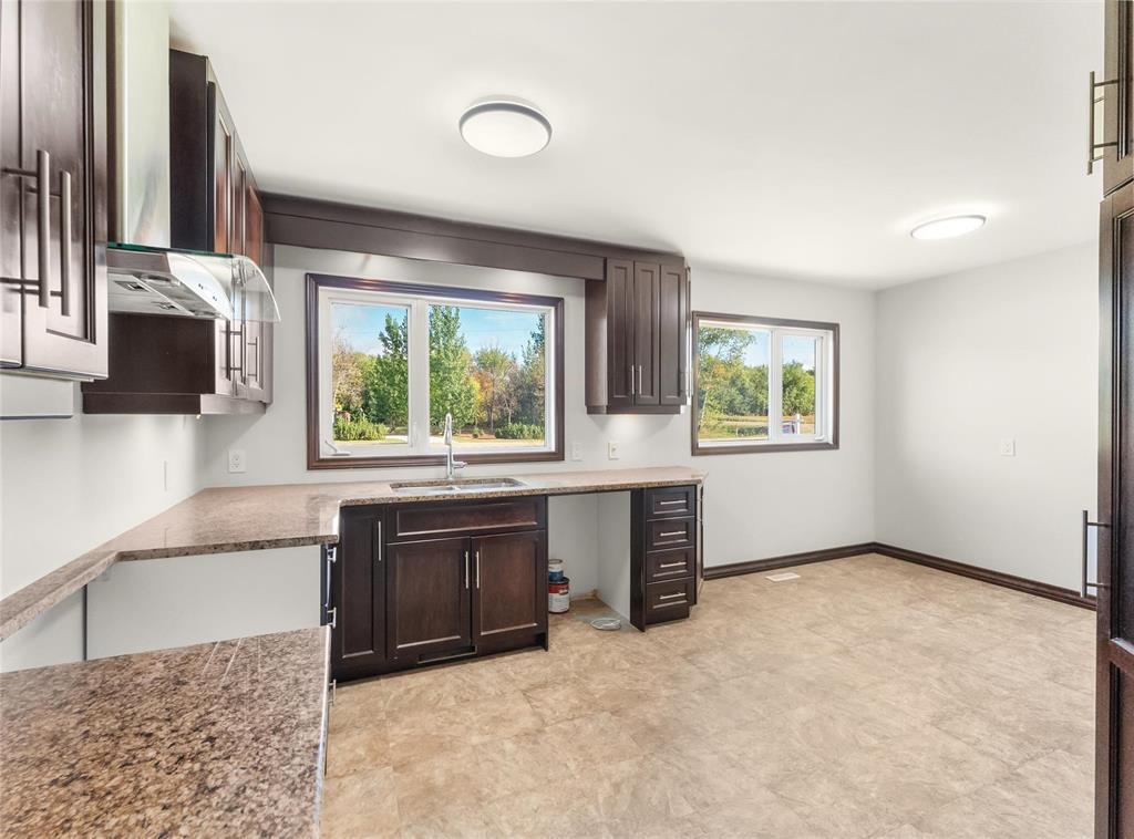 2 Brook Dale Road, Lac Du Bonnet Rm, Manitoba  R0E 1A0 - Photo 12 - 202523157