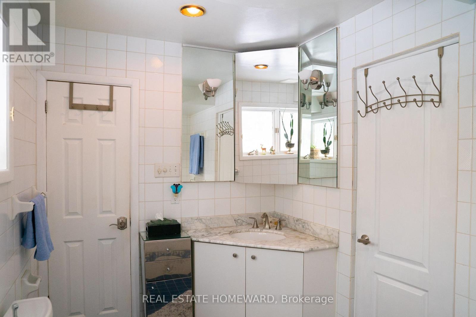 35 Valentine Drive, Toronto, Ontario  M3A 3J7 - Photo 19 - C12561082