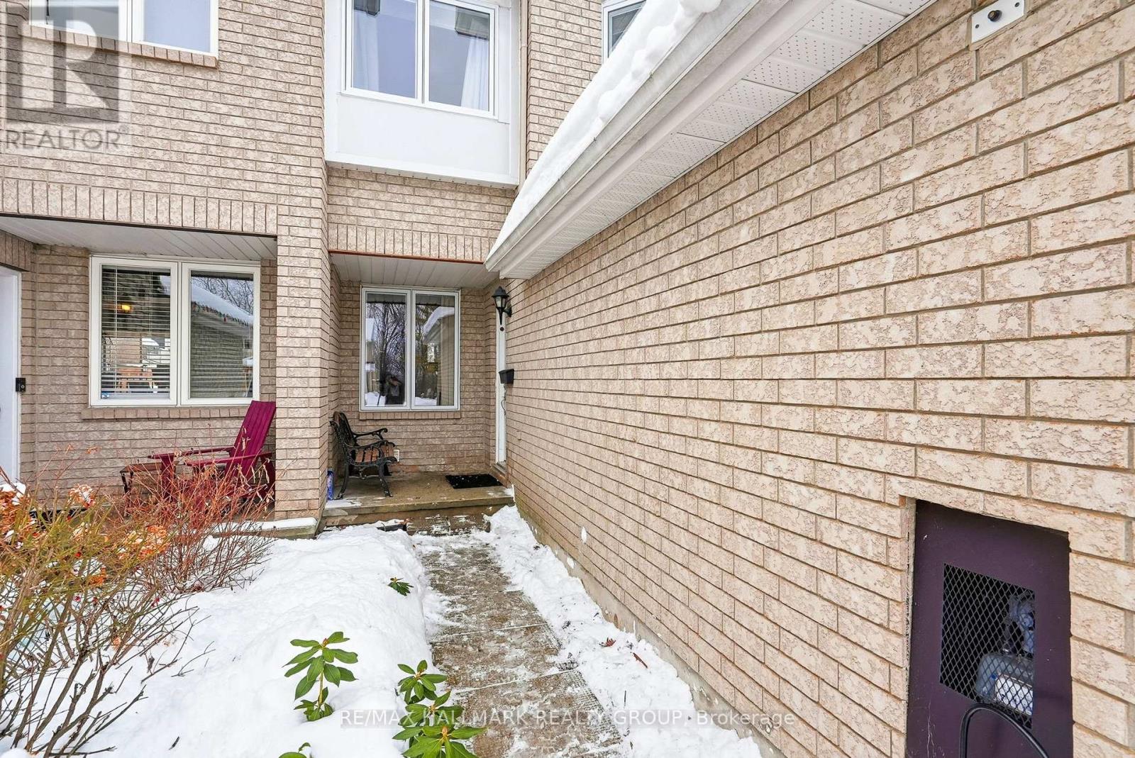 480 Wincanton Drive, Ottawa, Ontario  K4A 3Y1 - Photo 4 - X12683036